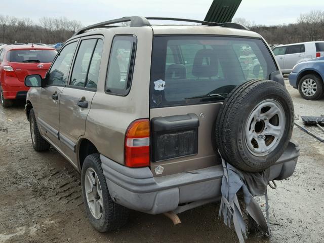 2CNBE13C026951598 - 2002 CHEVROLET TRACKER BEIGE photo 3