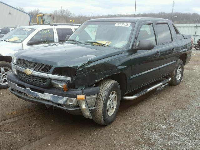 3GNEC12T04G310264 - 2004 CHEVROLET AVALANCHE GREEN photo 2
