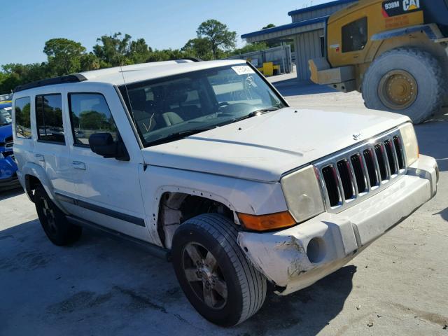 1J8HH48K07C565746 - 2007 JEEP COMMANDER WHITE photo 1