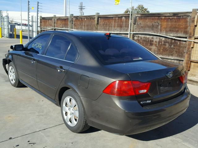 KNAGE228795339558 - 2009 KIA OPTIMA BROWN photo 3