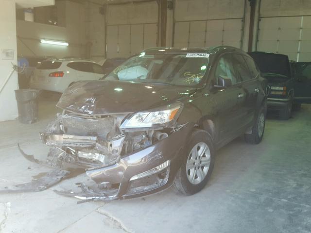 1GNKRFED9EJ207556 - 2014 CHEVROLET TRAVERSE L GRAY photo 2