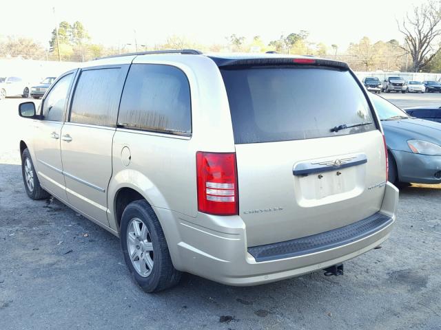 2A4RR5D15AR422537 - 2010 CHRYSLER TOWN & COU GOLD photo 3