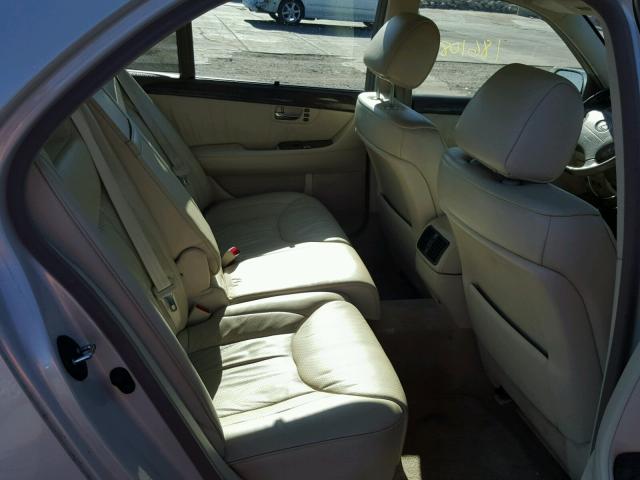 JTHBN30F110034612 - 2001 LEXUS LS 430 WHITE photo 6