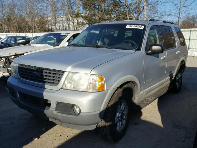 1FMZU73E02UA59763 - 2002 FORD EXPLORER X SILVER photo 2