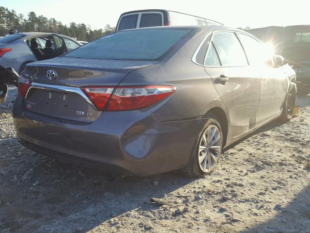 4T1BD1FK3FU144134 - 2015 TOYOTA CAMRY HYBR GRAY photo 4