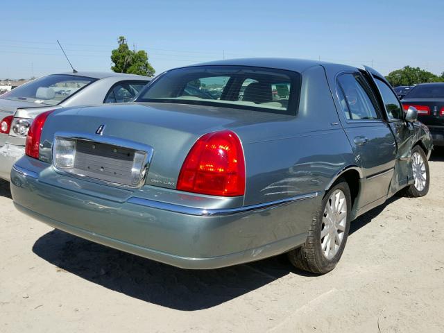 1LNHM81V66Y611415 - 2006 LINCOLN TOWN CAR S GREEN photo 4