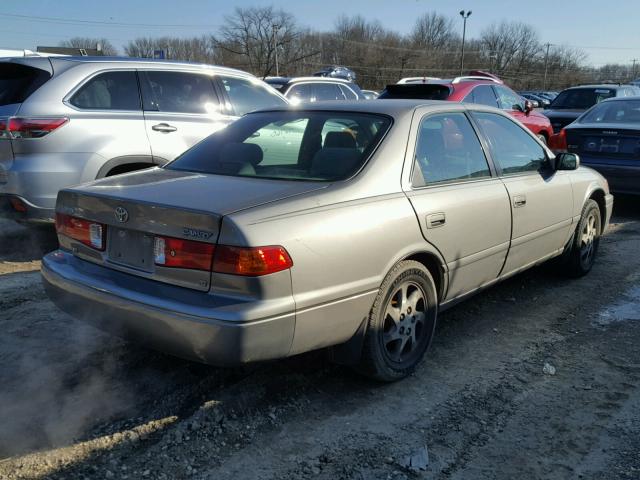4T1BF22K8YU101935 - 2000 TOYOTA CAMRY LE BEIGE photo 4