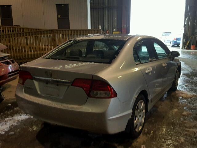 2HGFA16539H363984 - 2009 HONDA CIVIC LX SILVER photo 4