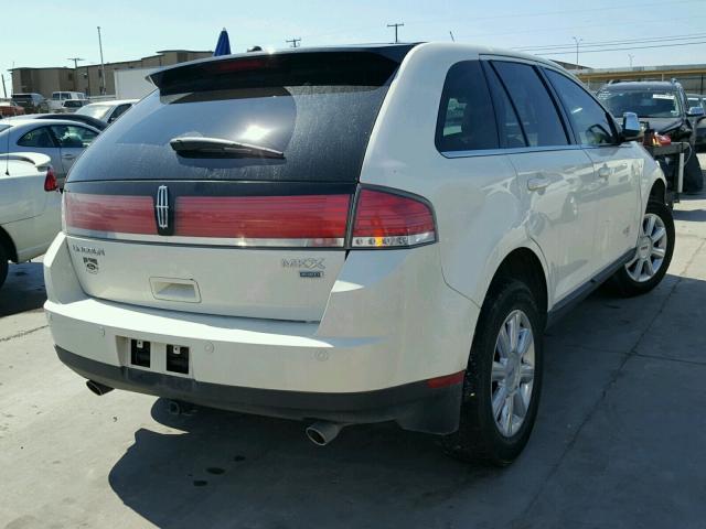 2LMDU88C47BJ16152 - 2007 LINCOLN MKX CREAM photo 4