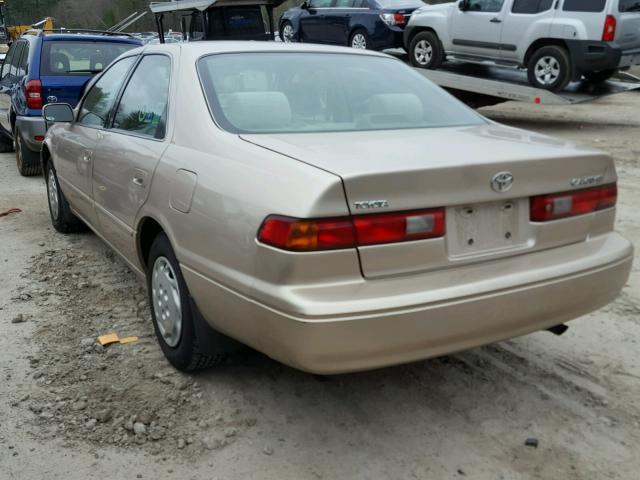 4T1BG22K2WU855858 - 1998 TOYOTA CAMRY CE TAN photo 3