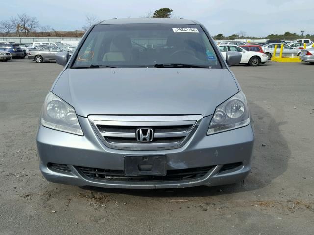 5FNRL38485B112044 - 2005 HONDA ODYSSEY EX BLUE photo 9