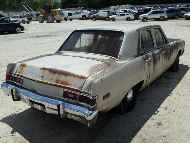 LL41C5B269686 - 1975 DODGE DART WHITE photo 4