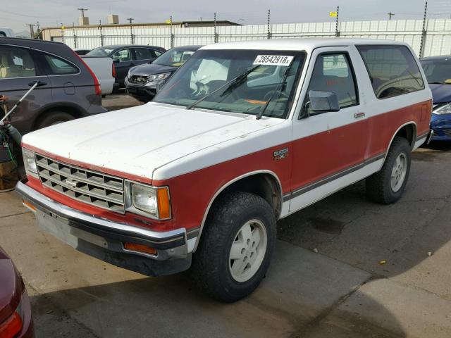 1GNCT18R9H8178703 - 1987 CHEVROLET BLAZER S10 TWO TONE photo 2