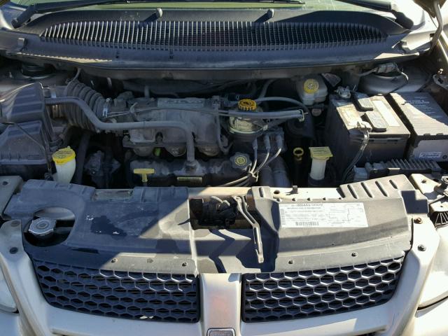 2B4GP44322R686232 - 2002 DODGE GRAND CARA TAN photo 7