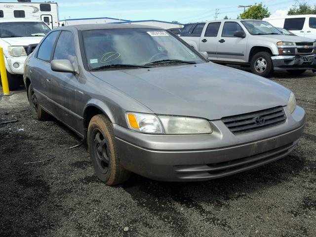 4T1BG28K9XU903042 - 1999 TOYOTA CAMRY CE GRAY photo 1