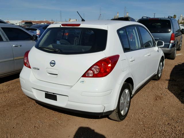 3N1BC1CP4AL456508 - 2010 NISSAN VERSA S WHITE photo 4