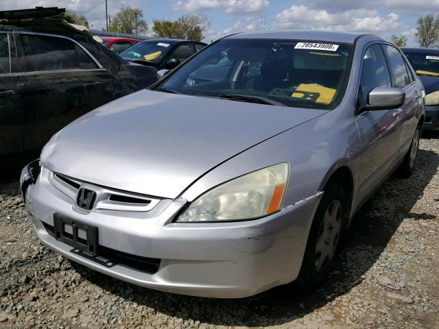 1HGCM56465A040014 - 2005 HONDA ACCORD LX SILVER photo 2