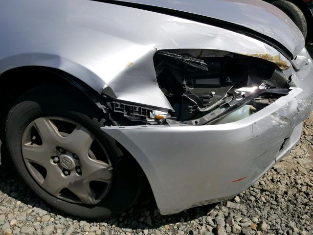 1HGCM56465A040014 - 2005 HONDA ACCORD LX SILVER photo 9