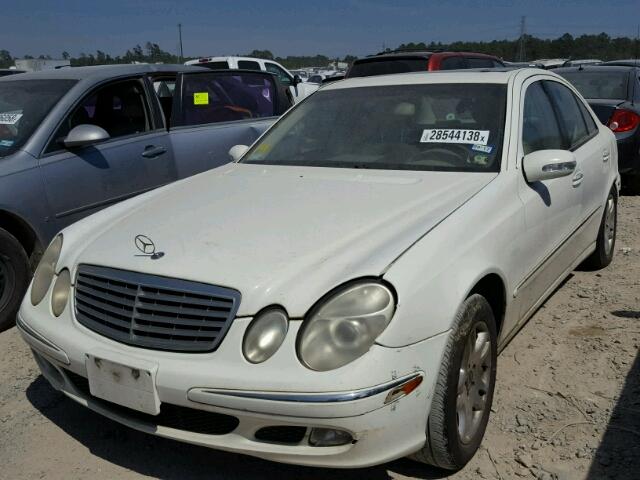 WDBUF65J63A227940 - 2003 MERCEDES-BENZ C WHITE photo 2