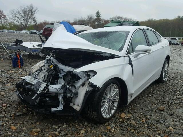 3FA6P0T98GR321803 - 2016 FORD FUSION SE WHITE photo 2