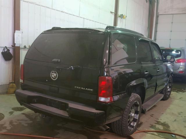 1GYEC63N05R214460 - 2005 CADILLAC ESCALADE L BLACK photo 4