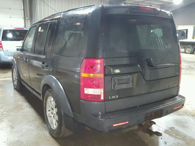 SALAA25485A303949 - 2005 LAND ROVER LR3 BLACK photo 3