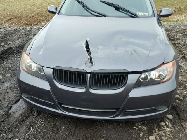 WBAVA37588NL51594 - 2008 BMW 328 I GRAY photo 9