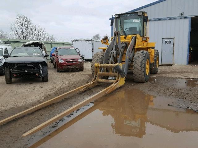 L90CV63534 - 1999 VOLVO L90C YELLOW photo 1