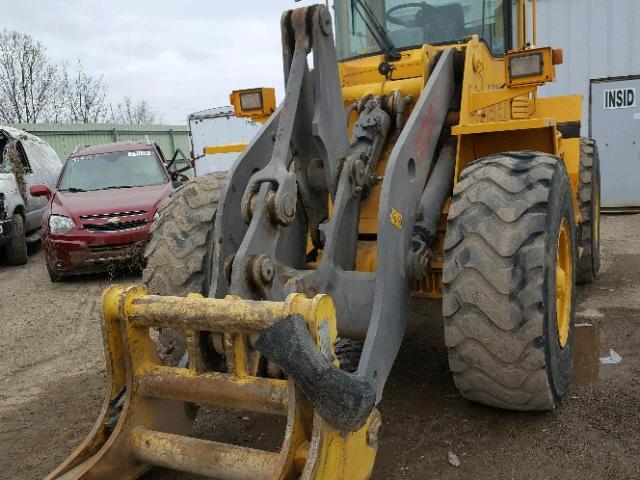 L90CV63534 - 1999 VOLVO L90C YELLOW photo 9