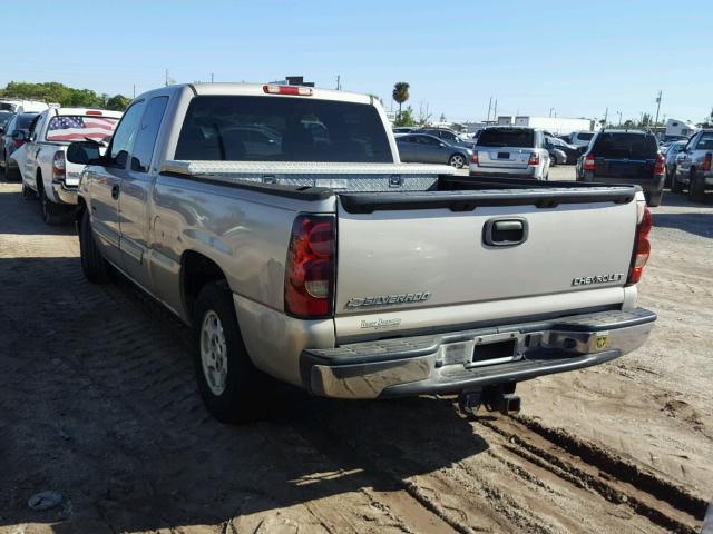 1GCEC19T95Z258939 - 2005 CHEVROLET SILVERADO GOLD photo 3