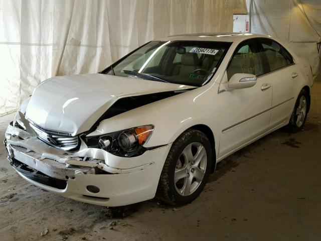 JH4KB16565C018471 - 2005 ACURA RL WHITE photo 2