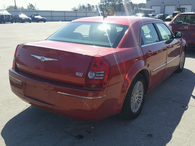 2C3KA53G38H187337 - 2008 CHRYSLER 300 TOURIN RED photo 4