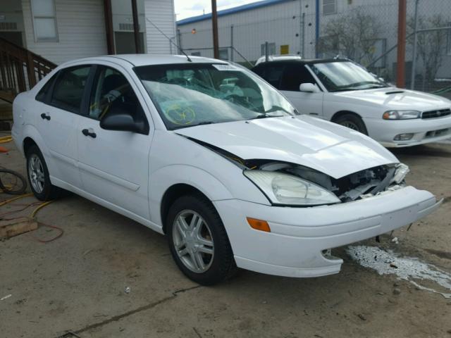 1FAFP34P82W154489 - 2002 FORD FOCUS SE WHITE photo 1