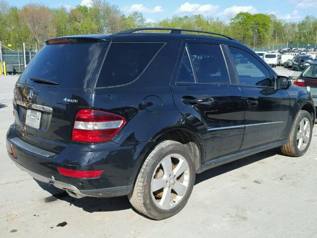 4JGBB86E69A497448 - 2009 MERCEDES-BENZ ML 350 BLACK photo 4