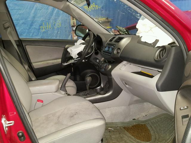 2T3BF4DV4CW268053 - 2012 TOYOTA RAV4 RED photo 5