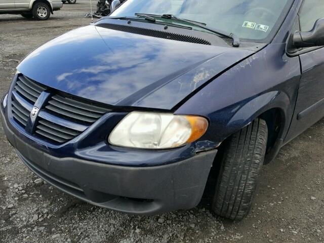 1D4GP25B15B140198 - 2005 DODGE CARAVAN SE BLUE photo 9