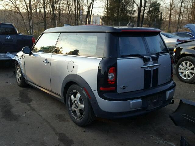 WMWML33509TN68923 - 2009 MINI COOPER CLU SILVER photo 3