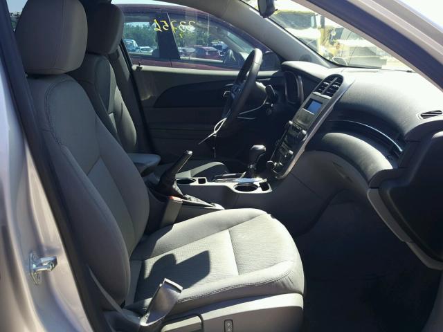 1G11B5SL0FF235337 - 2015 CHEVROLET MALIBU LS ვერცხლისფერი ფოტო 5