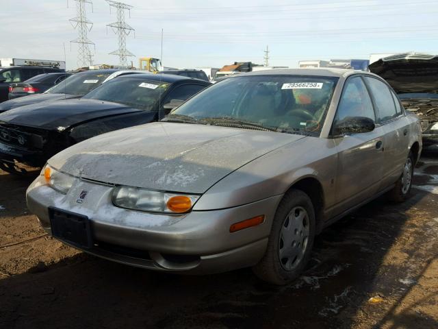 1G8ZH52892Z171550 - 2002 SATURN SL1 GOLD photo 2