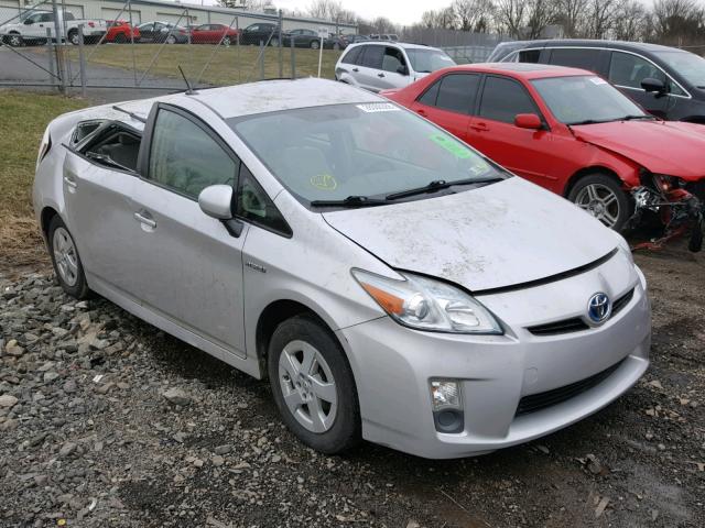 JTDKN3DU2B0299289 - 2011 TOYOTA PRIUS SILVER photo 1