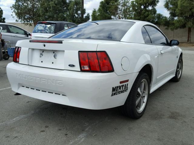 1FAFP40694F205827 - 2004 FORD MUSTANG WHITE photo 4