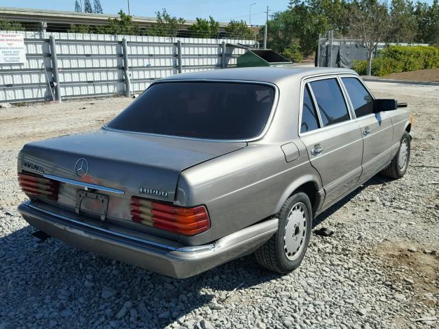 WDBCB25D3GA254139 - 1986 MERCEDES-BENZ 300 SDL SILVER photo 4