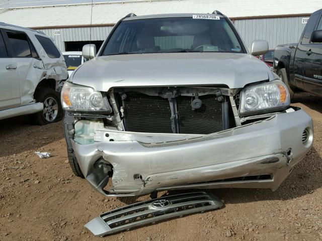 JTEDD21A770169897 - 2007 TOYOTA HIGHLANDER SILVER photo 9