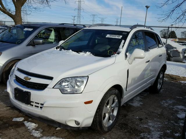 3GNAL4EK4ES554940 - 2014 CHEVROLET CAPTIVA LT WHITE photo 2