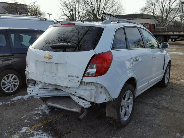 3GNAL4EK4ES554940 - 2014 CHEVROLET CAPTIVA LT WHITE photo 4