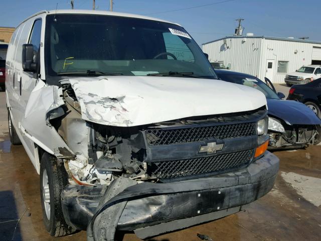 1GCGG25C591179751 - 2009 CHEVROLET EXPRESS G2 WHITE photo 1