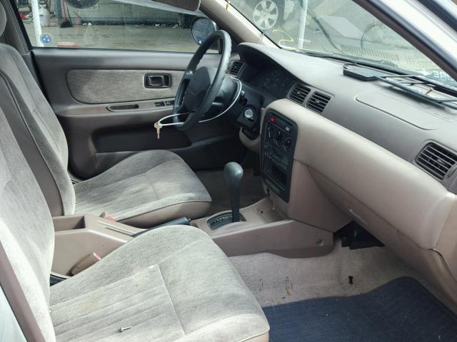 1N4AB41D4VC784668 - 1997 NISSAN SENTRA XE SILVER photo 5