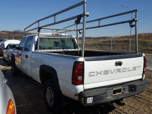 1GCHC23G64F148347 - 2004 CHEVROLET SILVERADO WHITE photo 3