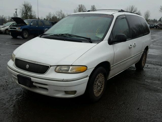 1C4GP54L0TB200364 - 1996 CHRYSLER TOWN & COU WHITE photo 2