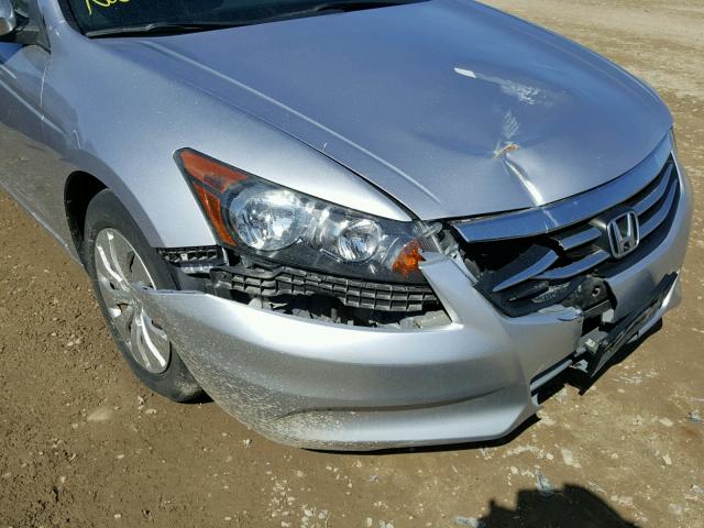 1HGCP2F34BA098227 - 2011 HONDA ACCORD LX SILVER photo 9